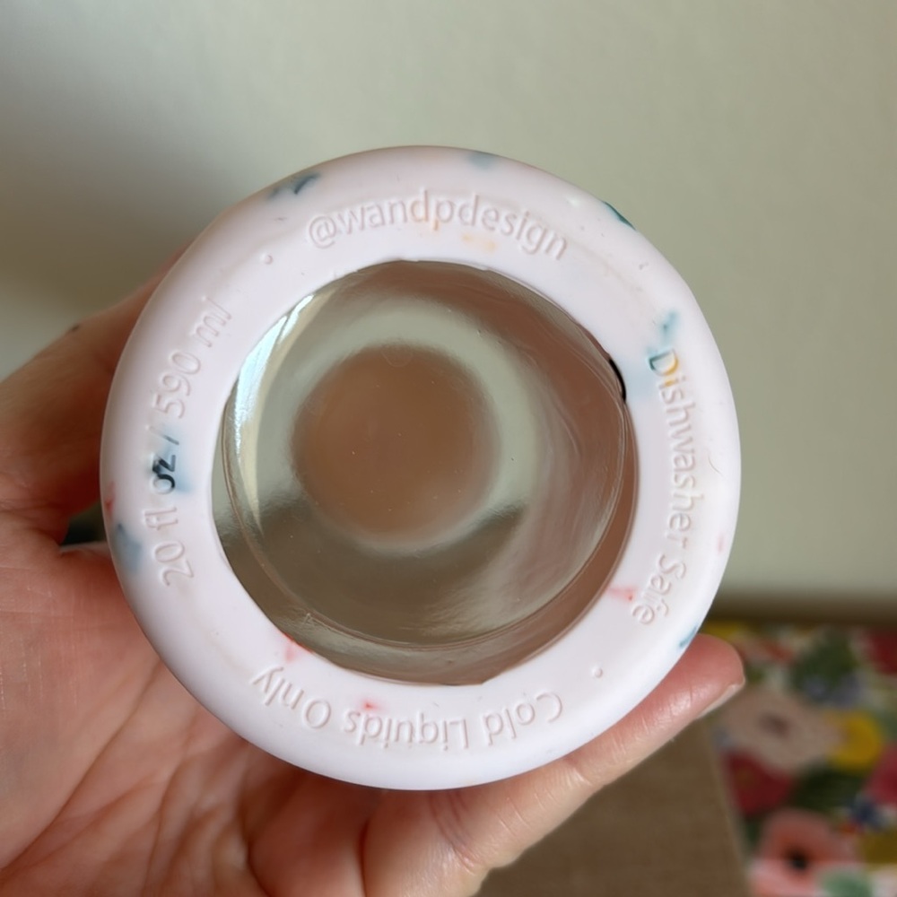 W&P Porter Glass Water Bottle - Picture 3 of 4
